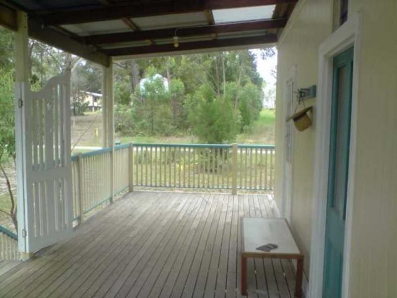 11 Oxford Road, Russell Island QLD 4184