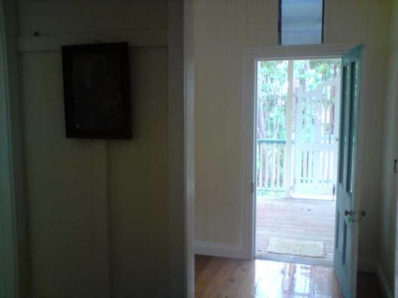 11 Oxford Road, Russell Island QLD 4184