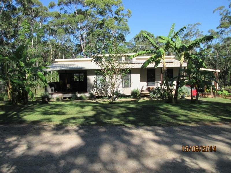 36 Taylor Street, Russell Island QLD 4184