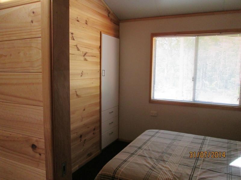 36 Taylor Street, Russell Island QLD 4184