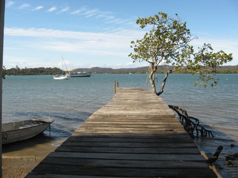 12 Schooner Street, Russell Island QLD 4184