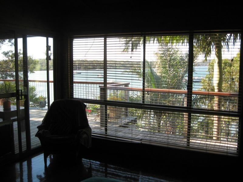 12 Schooner Street, Russell Island QLD 4184