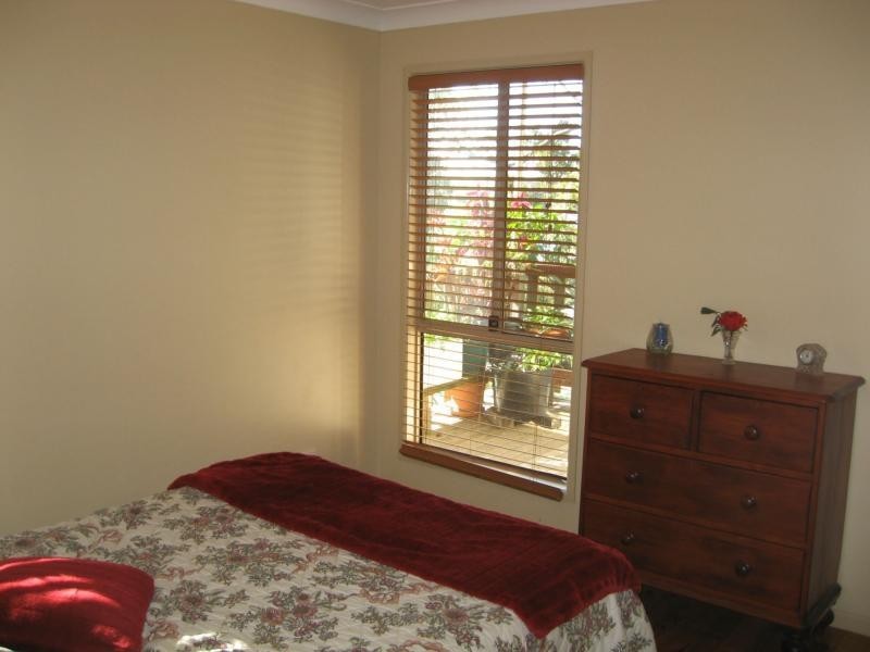 12 Schooner Street, Russell Island QLD 4184