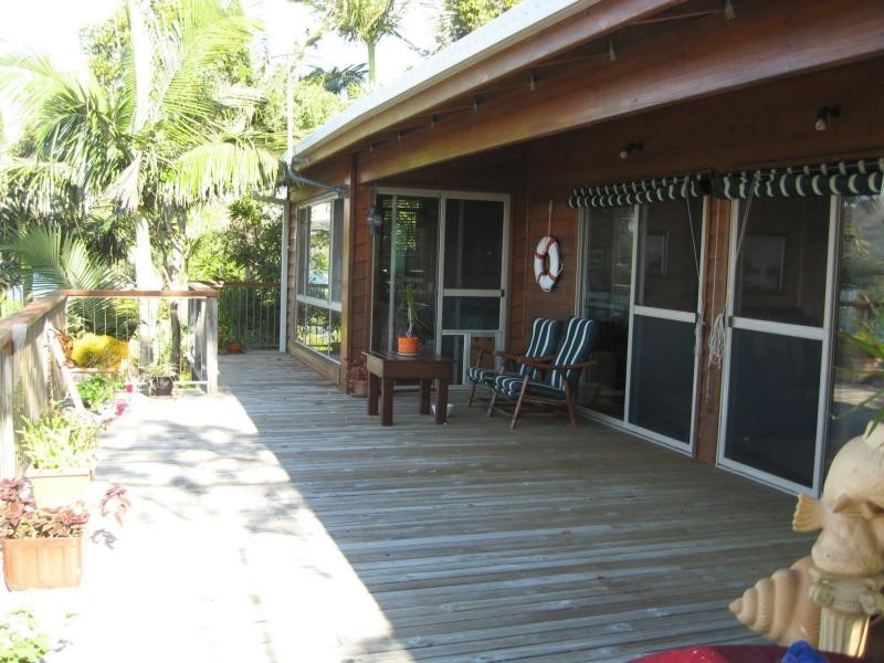 12 Schooner Street, Russell Island QLD 4184