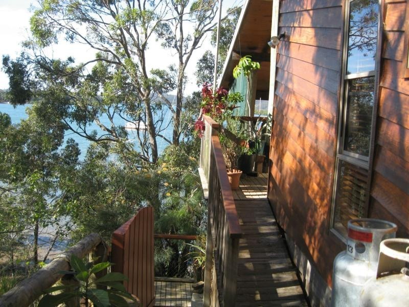 12 Schooner Street, Russell Island QLD 4184