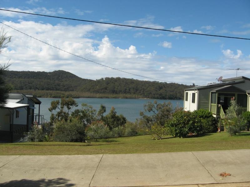 112 Wahine Drive, Russell Island QLD 4184