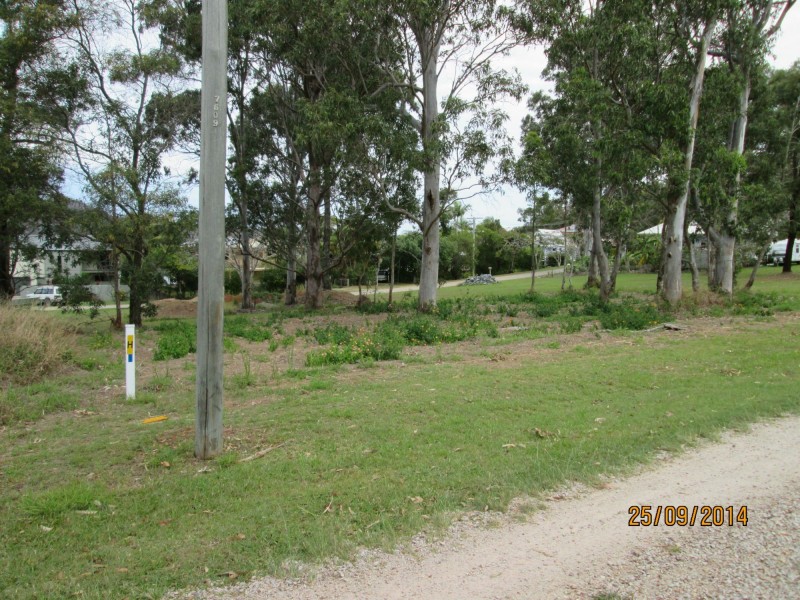 14 Zephyr Street, Russell Island QLD 4184
