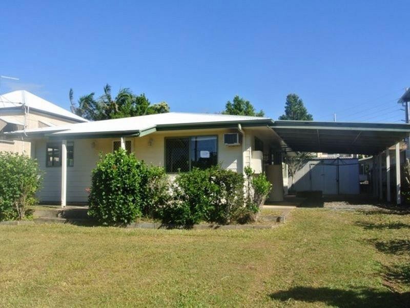 4 Emerson Street, Russell Island QLD 4184