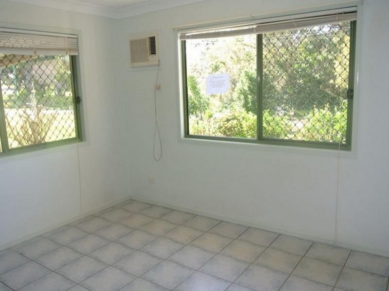 4 Emerson Street, Russell Island QLD 4184