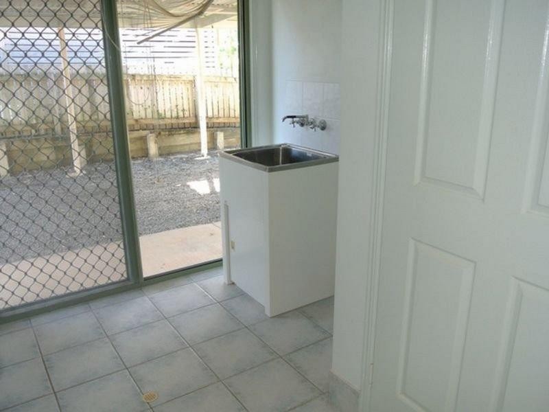 4 Emerson Street, Russell Island QLD 4184