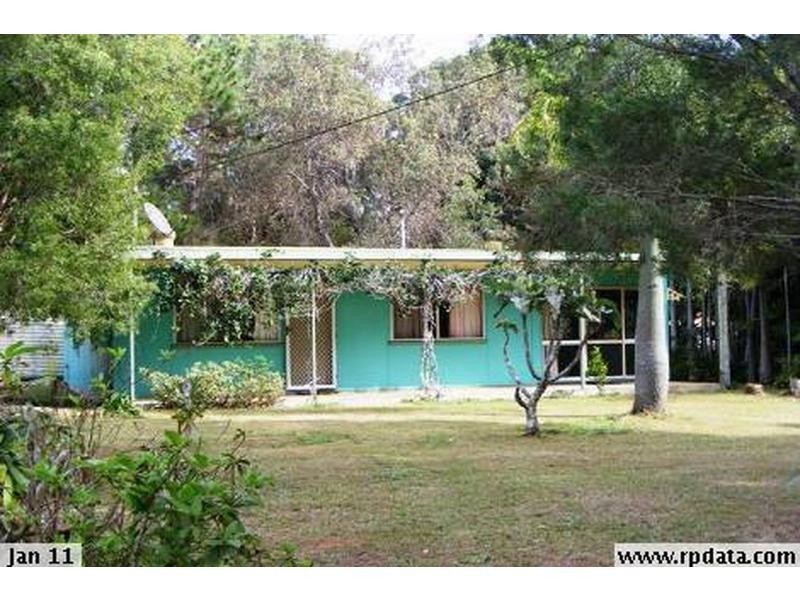 181 High Central Road, Macleay Island QLD 4184