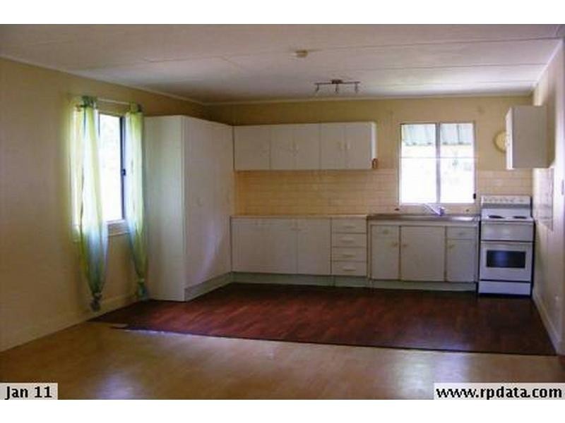 181 High Central Road, Macleay Island QLD 4184