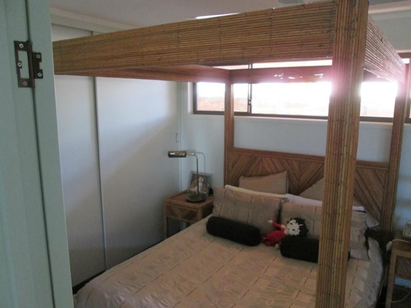27 Aquamarine Avenue, Russell Island QLD 4184