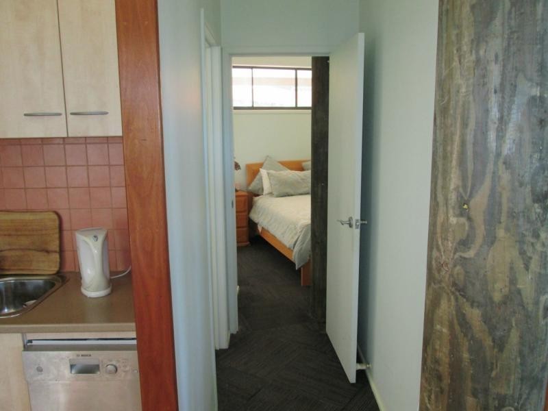 27 Aquamarine Avenue, Russell Island QLD 4184