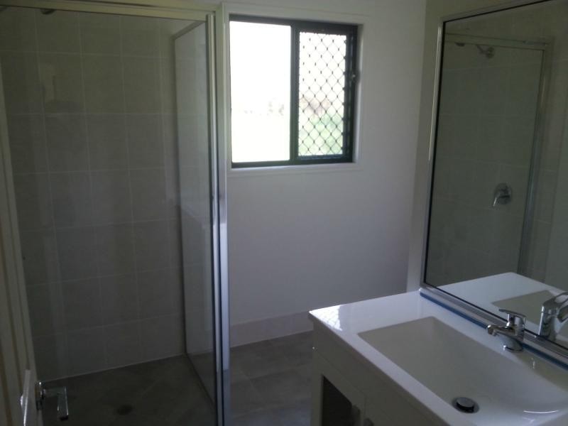 12 Roebuck Road, Russell Island QLD 4184