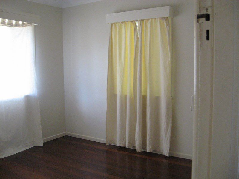 1 Iris Street, Russell Island QLD 4184