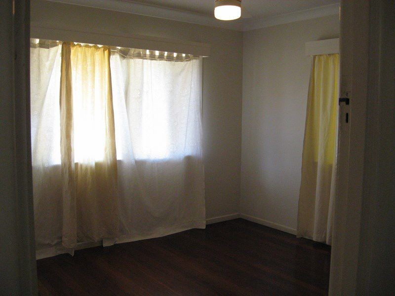 1 Iris Street, Russell Island QLD 4184