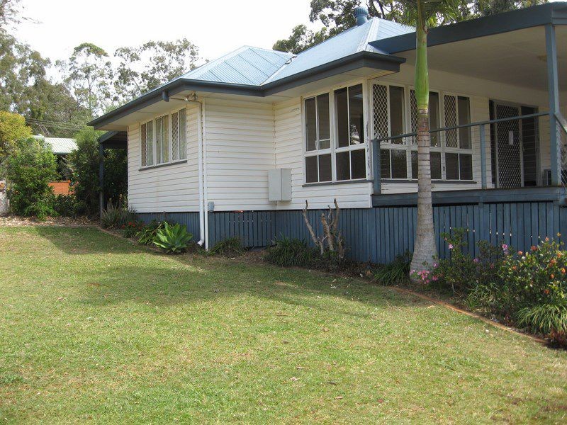 1 Iris Street, Russell Island QLD 4184