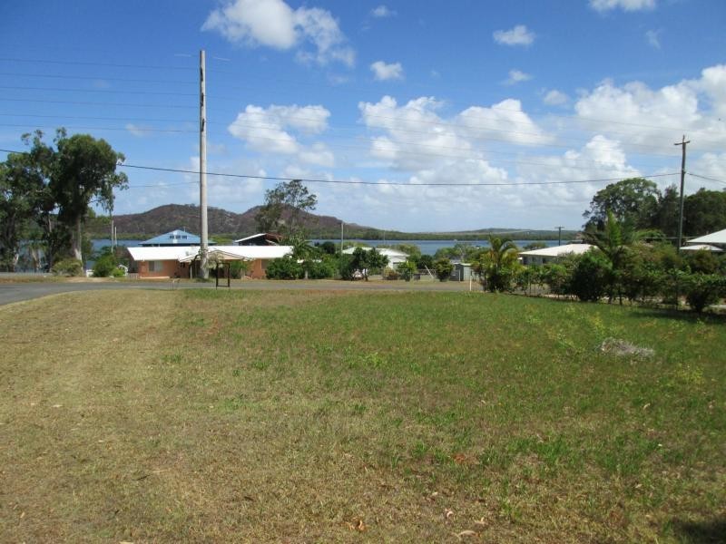 123 Canaipa Point Drive, Russell Island QLD 4184