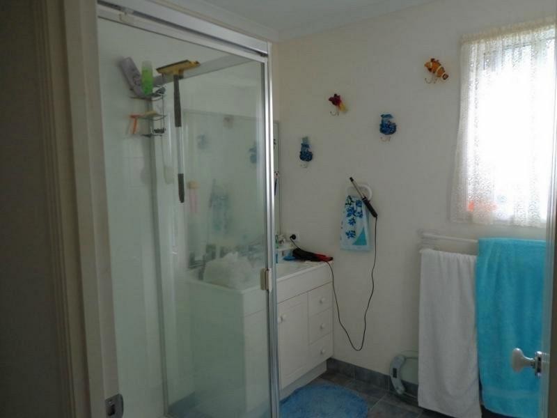 27 Toolona Avenue, Russell Island QLD 4184