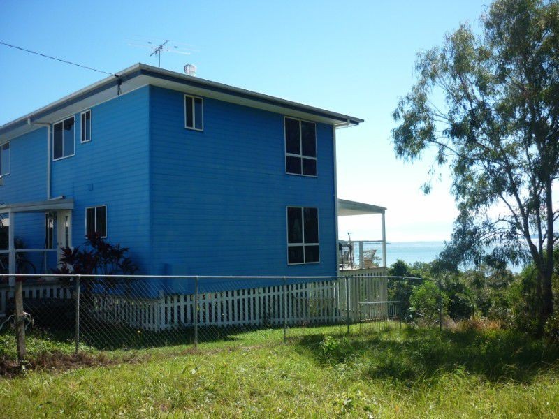 27 Bay Drive, Russell Island QLD 4184