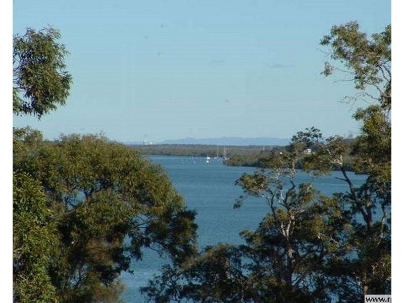 37-39 Carissa Street, Russell Island QLD 4184