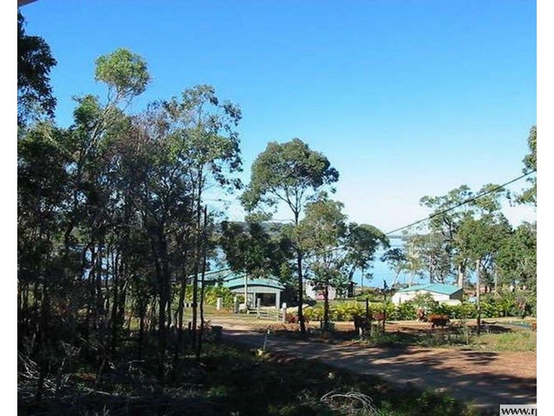 37-39 Carissa Street, Russell Island QLD 4184