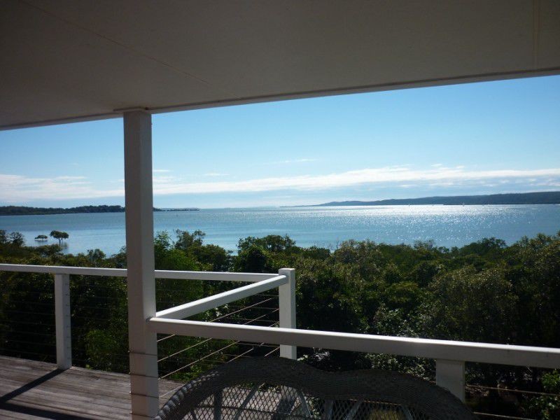 27 Bay Drive, Russell Island QLD 4184