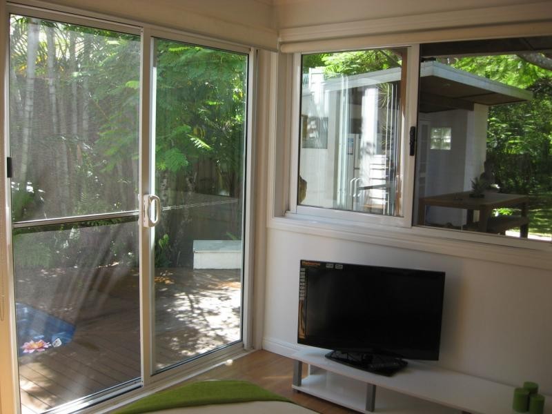 8 Beth Street, Russell Island QLD 4184