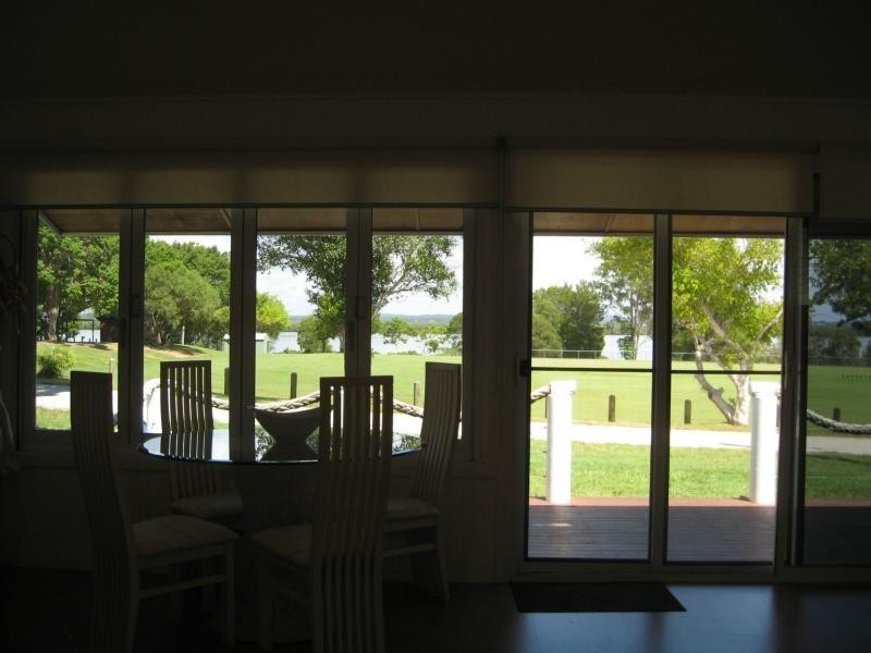 8 Beth Street, Russell Island QLD 4184