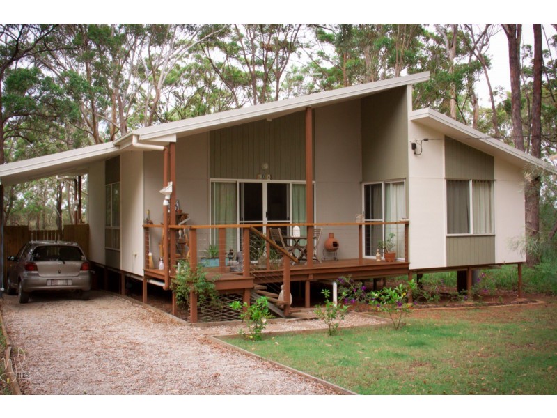60 Villa Wood Road, Russell Island QLD 4184