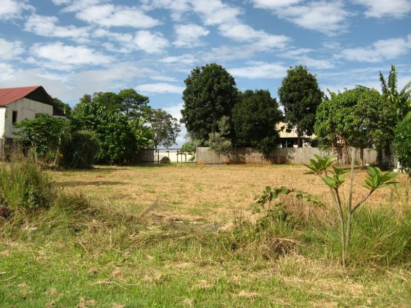 4-6 Laurel Street, Russell Island QLD 4184
