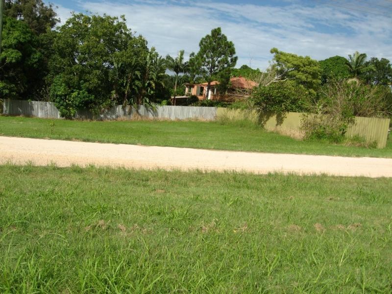 4 Banksia Street, Russell Island QLD 4184