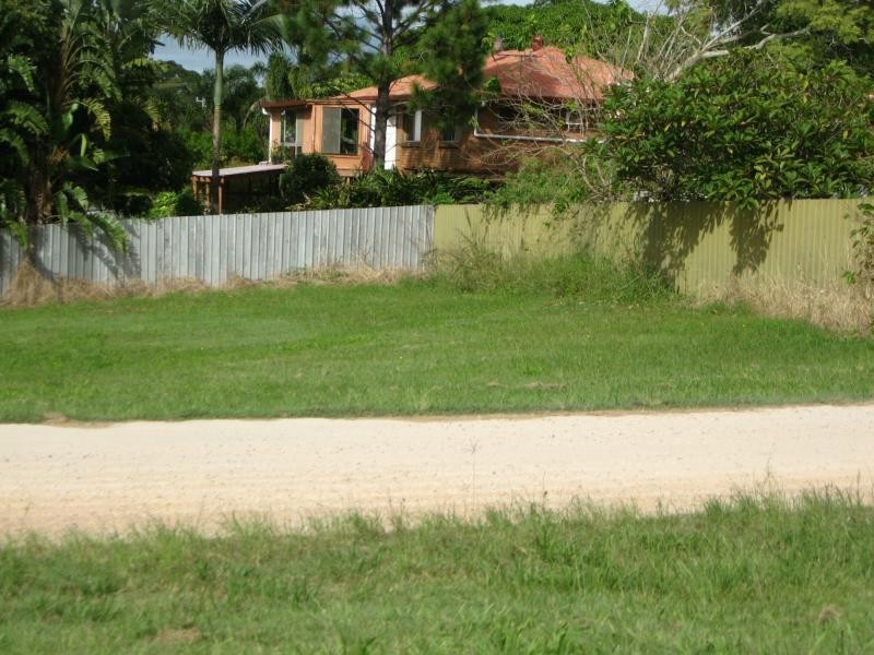 4 Banksia Street, Russell Island QLD 4184