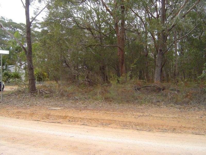 21 Glenfield Avenue, Russell Island QLD 4184