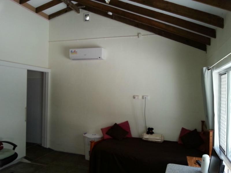 34 Kings Road, Russell Island QLD 4184