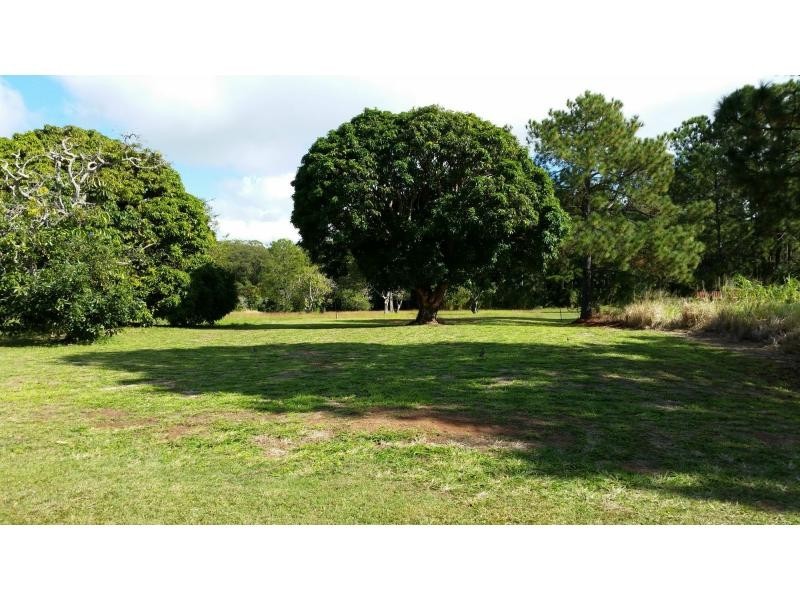 5 Sandra Street, Russell Island QLD 4184