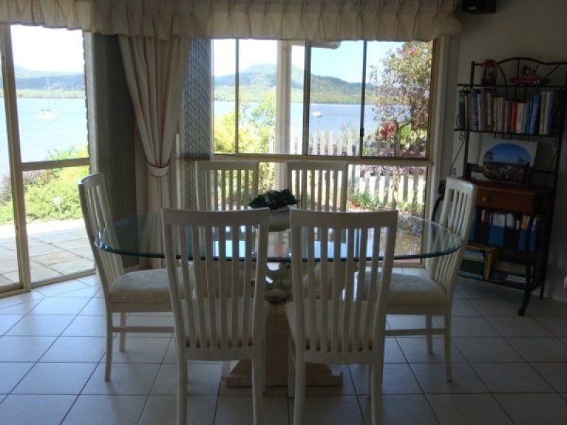 Russell Island QLD 4184