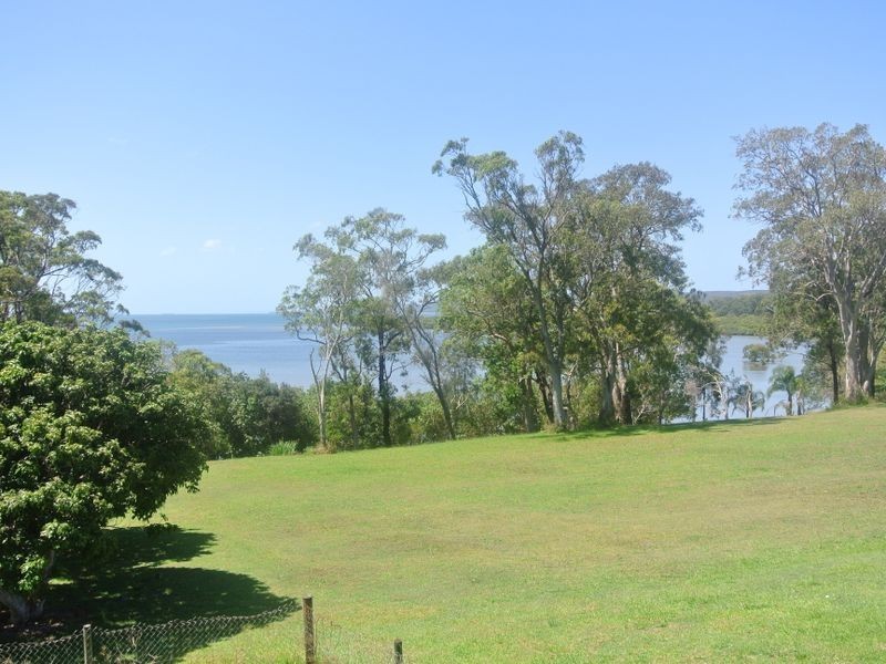 19 Canaipa Point Drive, Russell Island QLD 4184