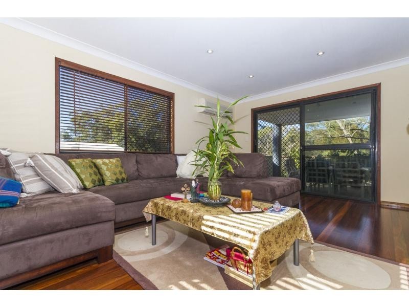 34 Tahlin Drive, Russell Island QLD 4184