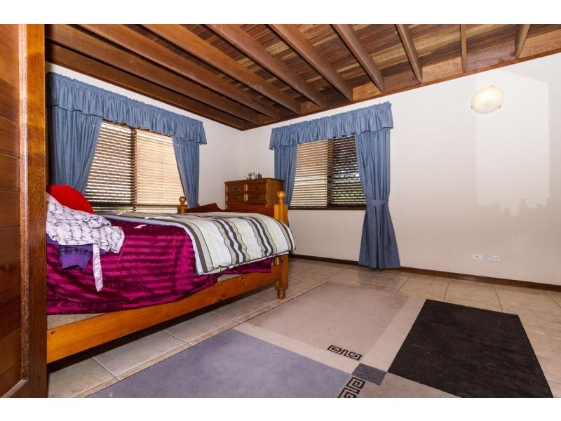 34 Tahlin Drive, Russell Island QLD 4184
