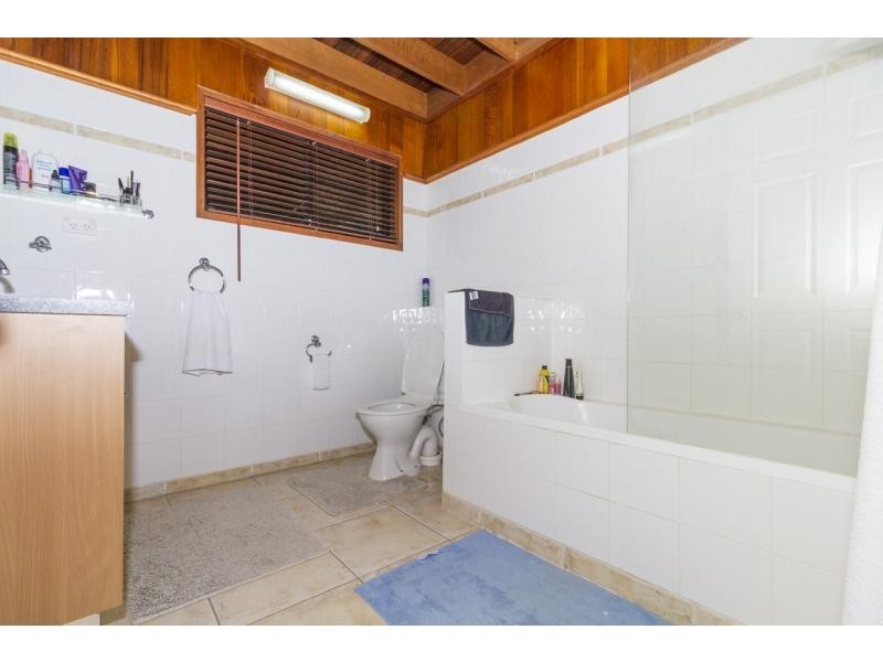 34 Tahlin Drive, Russell Island QLD 4184