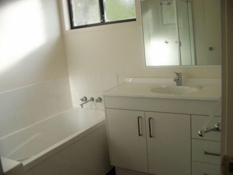 34 Jasper Street, Russell Island QLD 4184