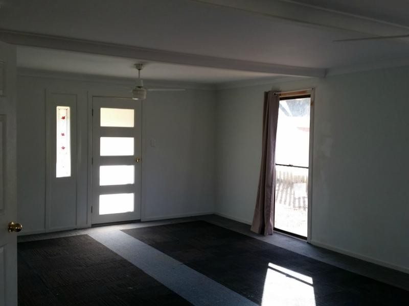 4 Crescent Drive, Russell Island QLD 4184