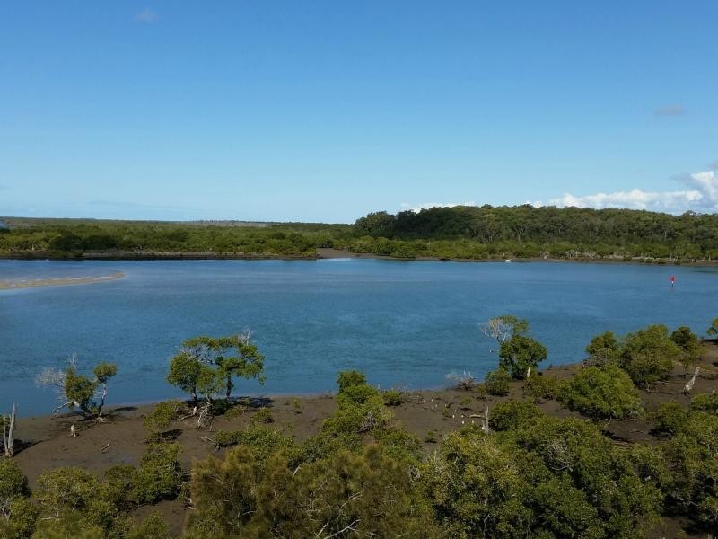 100 The Boulevard, Russell Island QLD 4184