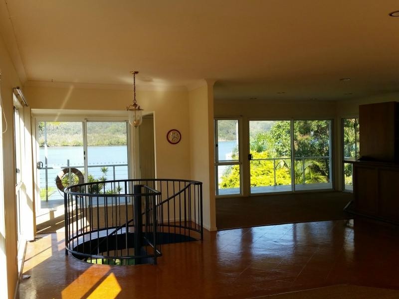 101 Wahine Drive, Russell Island QLD 4184