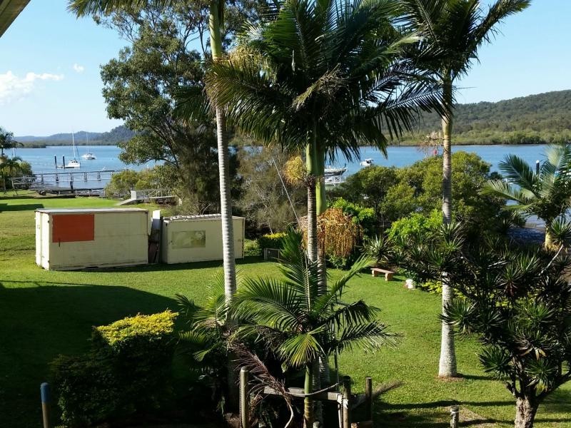 101 Wahine Drive, Russell Island QLD 4184