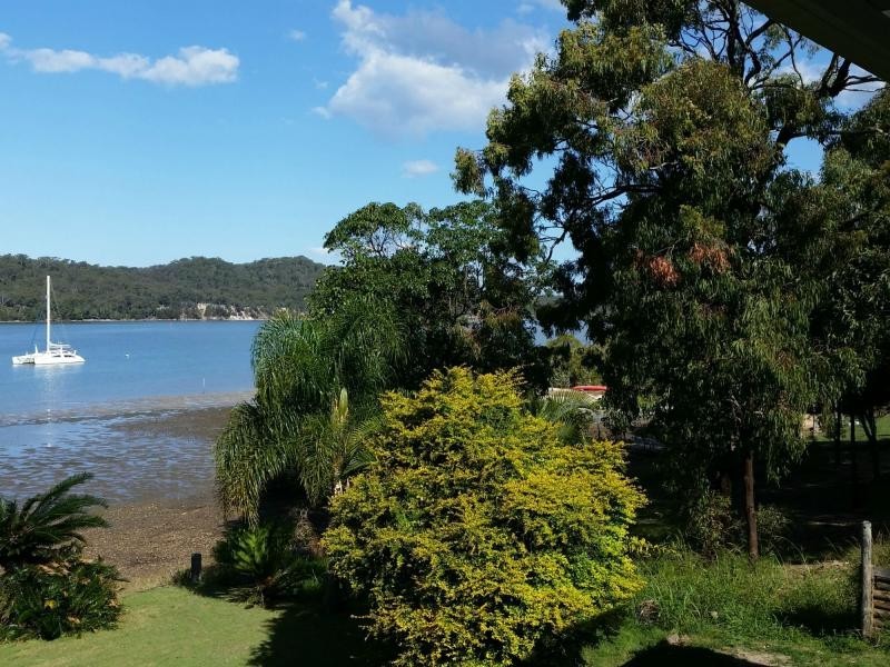 101 Wahine Drive, Russell Island QLD 4184