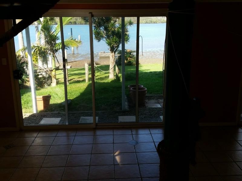 101 Wahine Drive, Russell Island QLD 4184