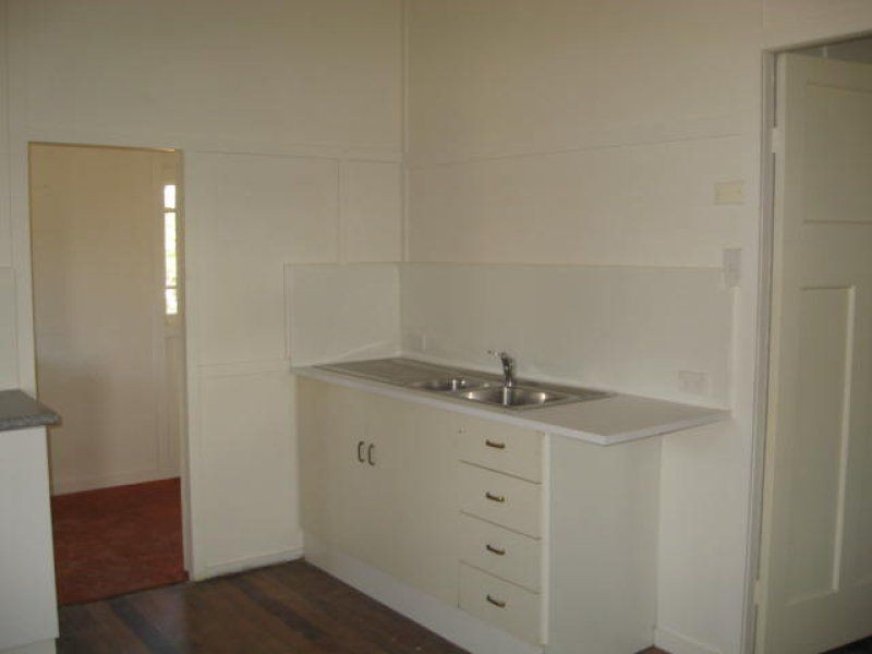 33 Mark Road, Russell Island QLD 4184